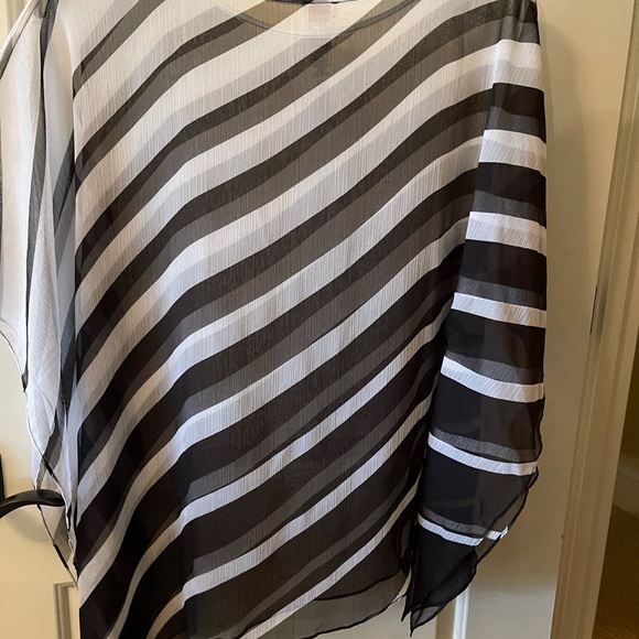 Chico’s Poncho Black/White S/M - Picture 2 of 3